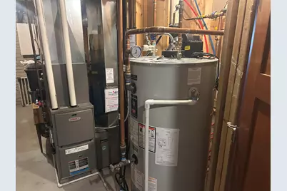 460/460A  Cottonwood Ave, Hartland, WI 53029 - Photo 35