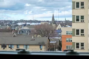 1028 E Juneau Ave, Milwaukee, WI 53202 - Photo 47