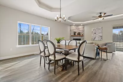 7050  Stonewood Ln, Lannon, WI 53046 - Photo 9