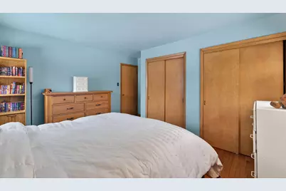 1150  Parkway Dr, Brookfield, WI 53005 - Photo 11