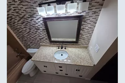 2403  Cross Creek Dr #B, Sheboygan, WI 53081 - Photo 15