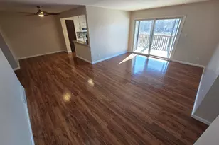 2403 Crosscreek Dr, Sheboygan, WI 53081 - Photo 7