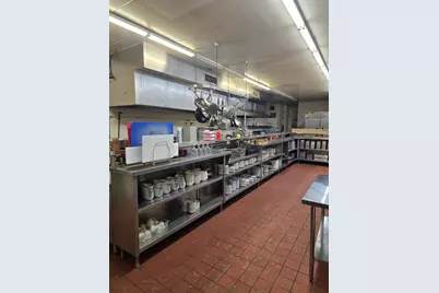 1521  Washington Ave, Racine, WI 53403 - Photo 3