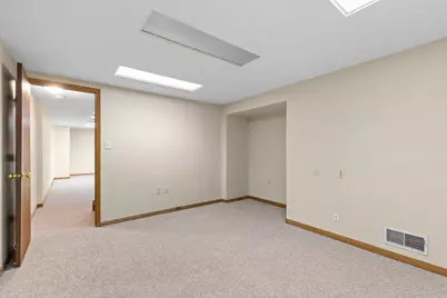 S38W27600  Windsong Rdg, Waukesha, WI 53189 - Photo 33