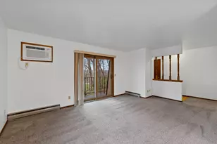 516 Marshal Ct, West Bend, WI 53090 - Photo 7