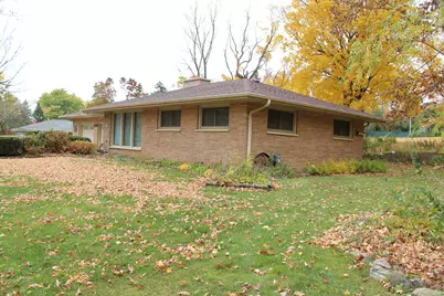W153N9972  Neptune Dr, Germantown, WI 53022 - Photo 3