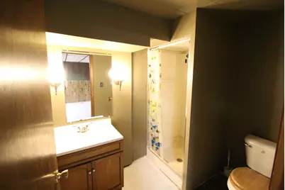 W153N9972  Neptune Dr, Germantown, WI 53022 - Photo 25