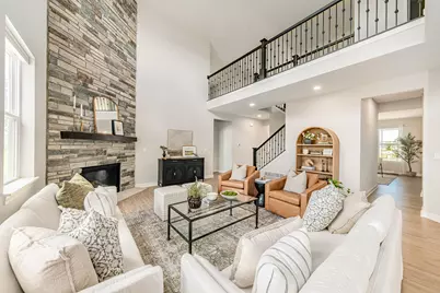 W242N5607  Simona Ct, Sussex, WI 53089 - Photo 9