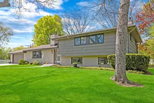 250 W Suburban Ct, Fox Point, WI 53217 - Photo 1