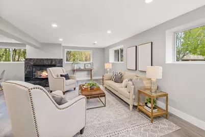 250 W Suburban Ct, Fox Point, WI 53217 - Photo 17