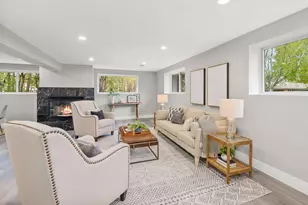 250 W Suburban Ct, Fox Point, WI 53217 - Photo 17