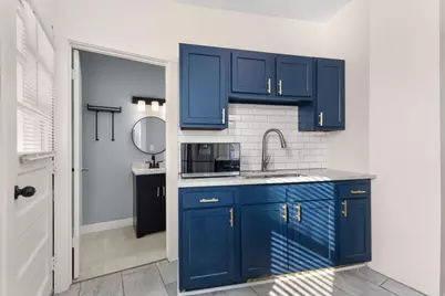 3867 E Pulaski Ave, Cudahy, WI 53110 - Photo 7