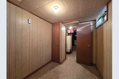 1104 S 107th St, West Allis, WI 53214 - Photo 27