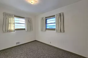 1104 S 107th St, West Allis, WI 53214 - Photo 21