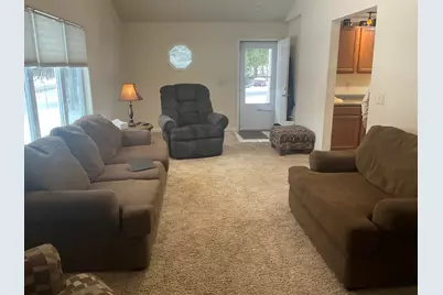 W242N4251  Swan Rd, Pewaukee, WI 53072 - Photo 5