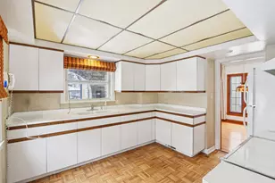 3760 N 42nd St, Milwaukee, WI 53216 - Photo 9