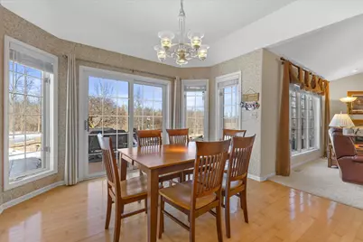 N54W16684  Ravenwood Dr, Menomonee Falls, WI 53051 - Photo 11