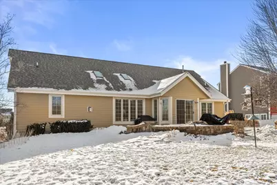 N54W16684  Ravenwood Dr, Menomonee Falls, WI 53051 - Photo 39