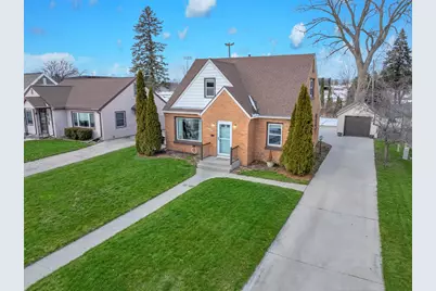 1112  Kensington Ave, Plymouth, WI 53073 - Photo 5