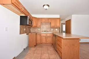 1310 S 7th St, Milwaukee, WI 53204 - Photo 31