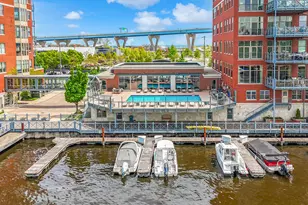 601 E Erie St, Milwaukee, WI 53202 - Photo 63