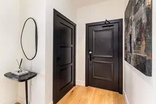 601 E Erie St, Milwaukee, WI 53202 - Photo 5