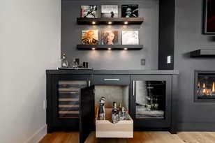 601 E Erie St, Milwaukee, WI 53202 - Photo 23