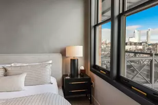 601 E Erie St, Milwaukee, WI 53202 - Photo 25