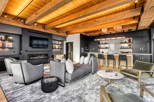 601 E Erie St, Milwaukee, WI 53202 - Photo 19