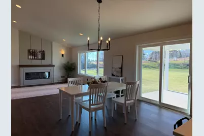 2857  Granite Ct, Sheboygan, WI 53081 - Photo 3