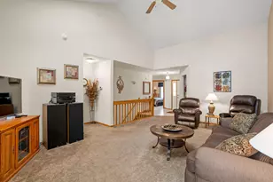 5015 Kingdom Ct, Racine, WI 53402 - Photo 7