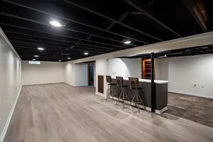 3401 W Wanda Ave, Milwaukee, WI 53221 - Photo 19