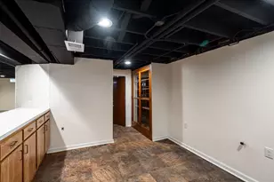 3401 W Wanda Ave, Milwaukee, WI 53221 - Photo 23