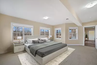 N37W22910  Wyndemere Dr, Pewaukee, WI 53072 - Photo 7