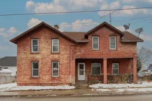 504 E Division St, Watertown, WI 53098 - Photo 5