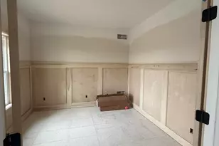 9951 N Cygnet Ct, Mequon, WI 53097 - Photo 5