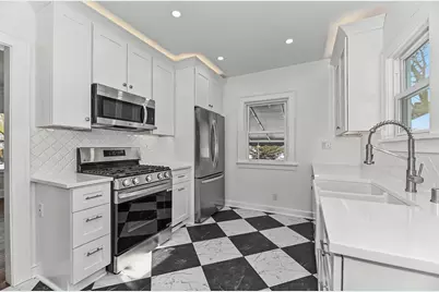 419  17th St, Racine, WI 53403 - Photo 17