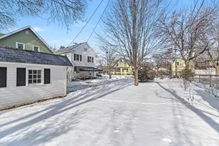 419 17th St, Racine, WI 53403 - Photo 35