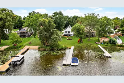 1266 E Green Lake Dr, Farmington, WI 53090 - Photo 19