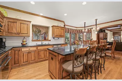 2820  Norman Dr, Brookfield, WI 53045 - Photo 17