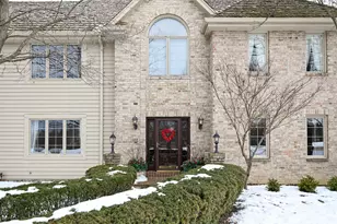 2820 Norman Dr, Brookfield, WI 53045 - Photo 3