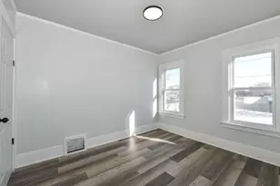 5327 W Wright St, Milwaukee, WI 53210 - Photo 17