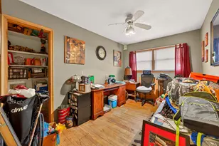 7849 Pershing Blvd, Kenosha, WI 53142 - Photo 17