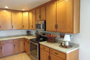 1619 Sandstone Ln, Howards Grove, WI 53083 - Photo 7