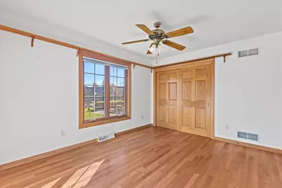 6330  Ptarmigan Rd, Racine, WI 53406 - Photo 19