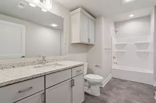 405 Falcon Ridge Dr, Burlington, WI 53105 - Photo 21