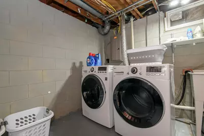 N87W15675  Belleview Blvd, Menomonee Falls, WI 53051 - Photo 29