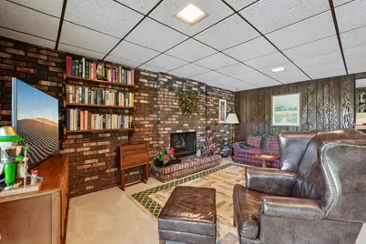 W5706  Bubbling Springs Dr, La Grange, WI 53121 - Photo 31