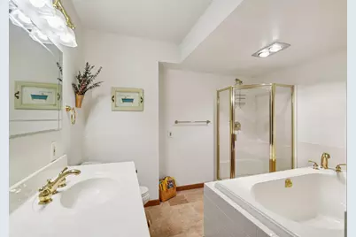 W5706  Bubbling Springs Dr, La Grange, WI 53121 - Photo 27