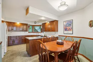 W5706 Bubbling Springs Dr, La Grange, WI 53121 - Photo 15